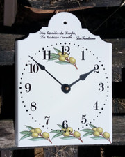 Horloge émaillée pendule d'occasion  Mehun-sur-Yèvre