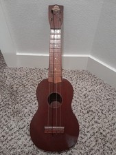 Rzadki vintage lata 1940. Favilla Sopran Mahoń Ukulele Antyk Instrument muzyczny EUC na sprzedaż  Wysyłka do Poland
