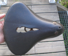 Ancienne selle vélo d'occasion  Moulins