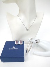 Swarovski crystal sparkling for sale  RUGBY