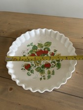 Large heavy ceramic for sale  HALIFAX
