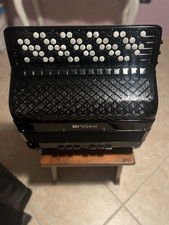 Fisarmonica modello senior usato  Tuili