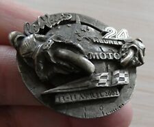 Pin rare broche d'occasion  Charbonnières-les-Varennes