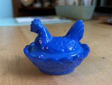 Mini copo de leite cobalto azul Westmoreland galinha em um ninho prato ninho de frango  comprar usado  Enviando para Brazil