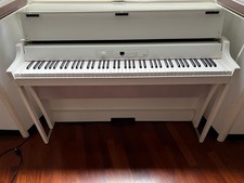 Pianoforte digitale bianco usato  Ferrara