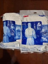 Coppia tuta tyvek usato  Siracusa