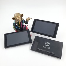 Nintendo switch 2017 d'occasion  Expédié en Belgium