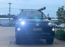 Pacote de luz de farol de LED Triton para Mitsubishi 2018-2024 MR, feixes altos + baixos comprar usado  Enviando para Brazil