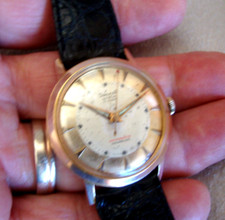 Belle montre homme d'occasion  Lignan-sur-Orb