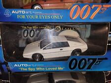 Autoart james bond d'occasion  Saint-André-de-Cubzac