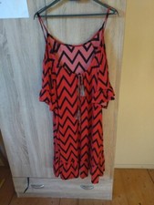 Robe noire rouge d'occasion  Acigné