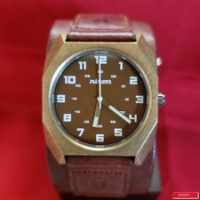 Movimento de quartzo japonês Nixon "The Scout Leather" (antigo) 100M 3 mãos [6F] comprar usado  Enviando para Brazil