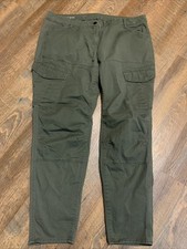 Calça cargo feminina G-Star crua Rovic média magra 34x32 cor noturna floresta, usado comprar usado  Enviando para Brazil
