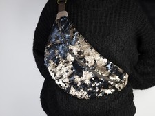 Sac banane femme d'occasion  Six-Fours-les-Plages