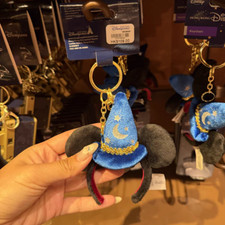 Authentic disneyland magician d'occasion  Expédié en Belgium