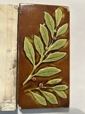 Azulejo floral belga antigo 3x6 marca de fabricante de hemixem folhas verdes frutas vermelhas comprar usado  Enviando para Brazil