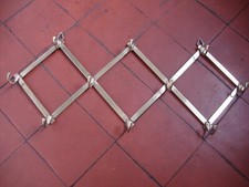 Casaco/rack suspenso de latão expansível de excelente qualidade "Walkers Patent" datado de 1864 comprar usado Casaco/rack suspenso de latão expansível de excelente qualidade "Walkers Patent" datado de 1864 comprar usado  Enviando para Brazil