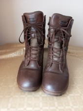 Yds kestral hiking for sale  FAKENHAM