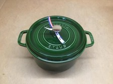 Staub cast iron d'occasion  Expédié en Belgium