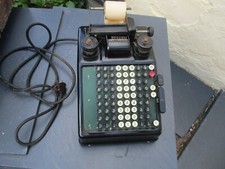 Ancienne machine ecrire d'occasion  Hesdin