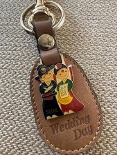 Chaveiro vintage dia do casamento na Coreia comprar usado Chaveiro vintage dia do casamento na Coreia comprar usado  Enviando para Brazil