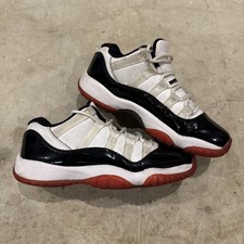 Scarpe nike air usato Scarpe nike air usato  Spedire a Italy