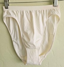 Usado, Calcinha calcinha vintage Victorias Secret VS 2000 Tactel náilon corte alto creme grande comprar usado  Enviando para Brazil