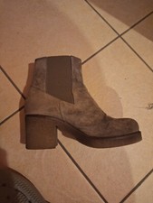 Stivali donna camoscio usato  Roma
