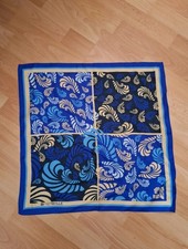 Seidentuch halstuch 53x53cm gebraucht kaufen Seidentuch halstuch 53x53cm gebraucht kaufen  München