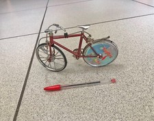Ancien petit vélo d'occasion  Neuilly-sur-Seine