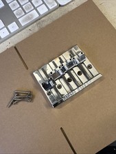 Vintage Leo Quan Badass II 4 Cordas Ponte de Baixo de Alta Massa Compatível com Fender P/J Bass comprar usado  Enviando para Brazil