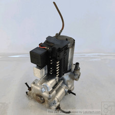 A0014318012 pompa abs usato  Italia