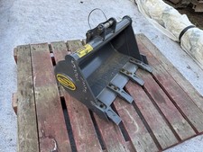 Strickland 25mm excavator for sale  ROWLEY REGIS