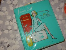 Barbie clone vintage d'occasion  Roujan