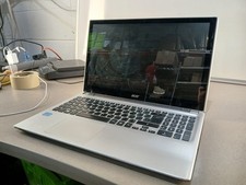 acer-aspire v5 571 apenas para peças comprar usado  Enviando para Brazil