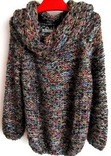 Pullover red queen gebraucht kaufen  Kamp-Lintfort