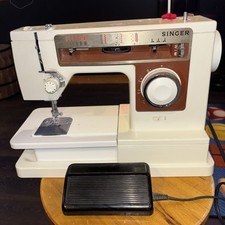 Máquina de costura Singer modelo 6105 com pedal 9 padrão zig zag testada funciona comprar usado  Enviando para Brazil