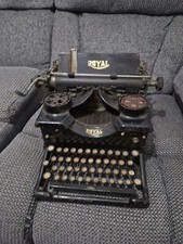Vintage royal typewriter for sale  MARKET RASEN