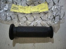 Manopola piaggio 185256 usato  Torino