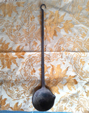 Antico crogiolo ferro usato Antico crogiolo ferro usato  Arezzo