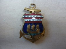 Insigne émaillé 1900 d'occasion  Bailleul