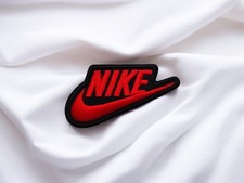 écusson thermocollant nike d'occasion  Thiant