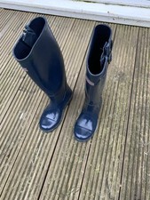 Town country women for sale  TADWORTH