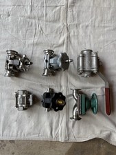 Válvulas sanitárias de aço inoxidável 1,5 pol. cerveja vinho tri braçadeira comprar usado Válvulas sanitárias de aço inoxidável 1,5 pol. cerveja vinho tri braçadeira comprar usado  Enviando para Brazil