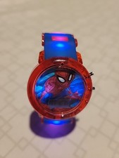 Relógio de pulso Spider-Man Marvel Digital Light-Up Accutime SPD4464 funciona muito bem! comprar usado  Enviando para Brazil