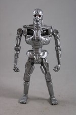 Boneco de ação vintage 1991 Kenner Carolco Terminator 2 T-800 endoskeleton 5 1/2” comprar usado  Enviando para Brazil