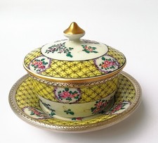 Bouillon porcelaine polychrome d'occasion  Lagny-sur-Marne