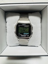 Timex indiglo digital d'occasion Timex indiglo digital d'occasion  Expédié en France