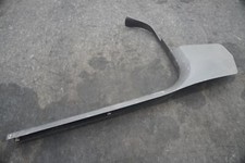 Moldura do painel frontal esquerda inferior tampa do soleira da porta 23473044 Chevy Corvette C7, usado comprar usado  Enviando para Brazil