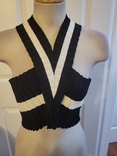 Blusa Shein preta e branca comprar usado Blusa Shein preta e branca comprar usado  Enviando para Brazil